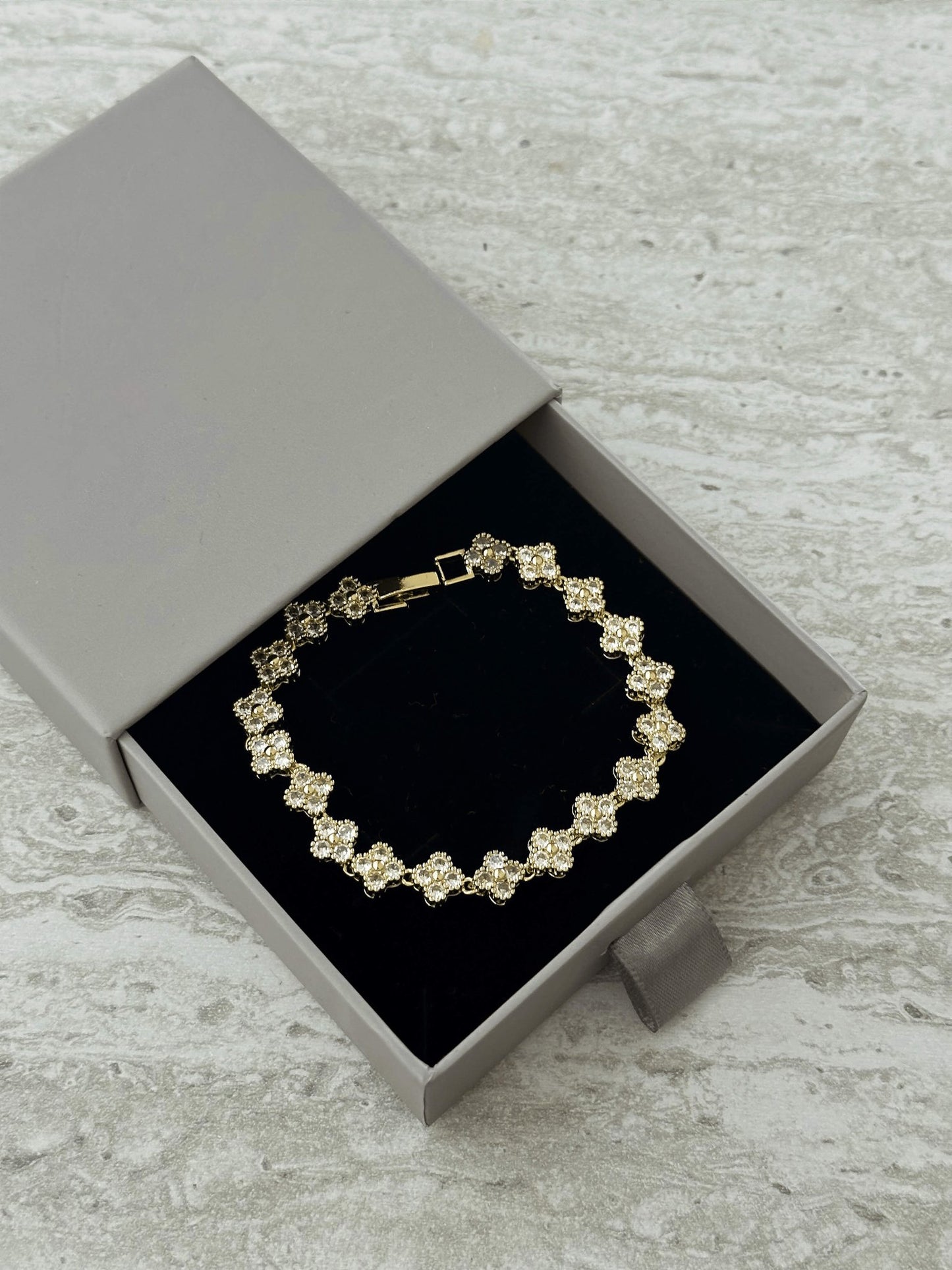 ZEYA - Flora sparkling Bracelet