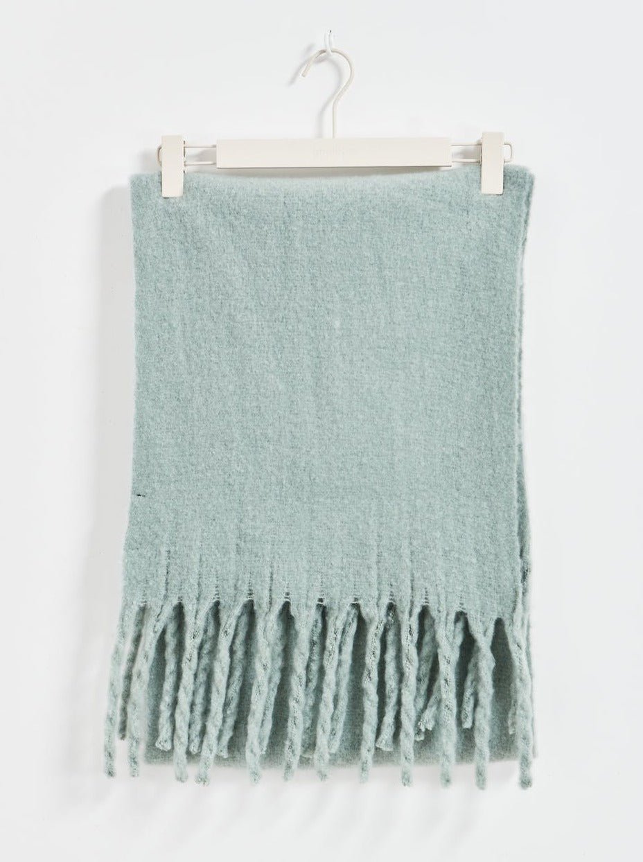 ZEYA - Thigh - Length Chunky Knit Scarf
