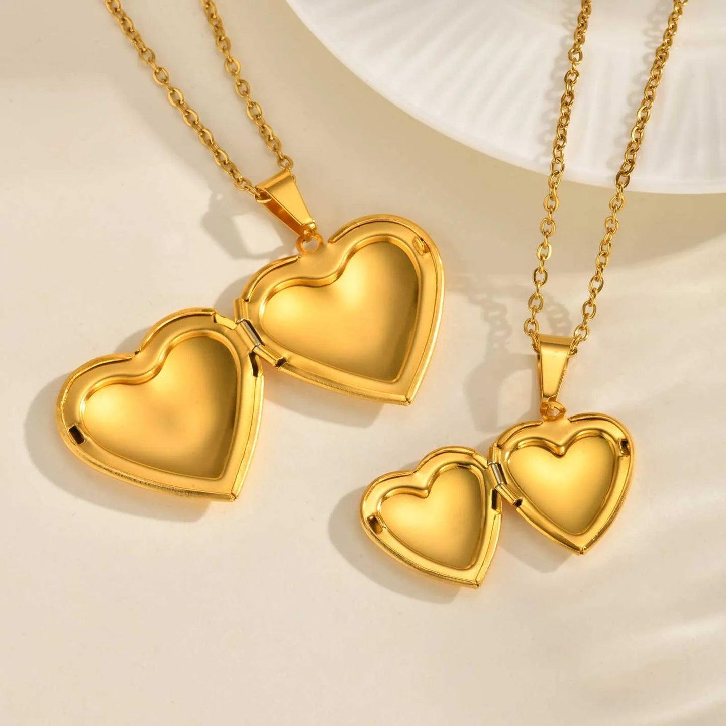 ZEYA - Love Locker Necklace